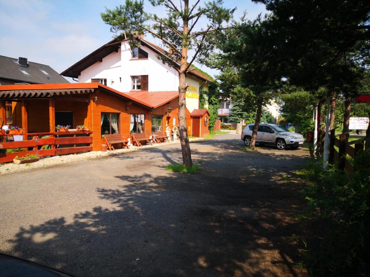 Goscinna Hacjenda Radwanice Exteriér fotografie
